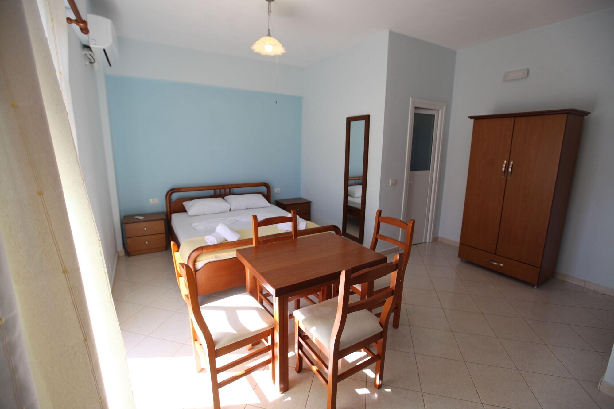 Vila Mihasi Ksamil Exteriör bild